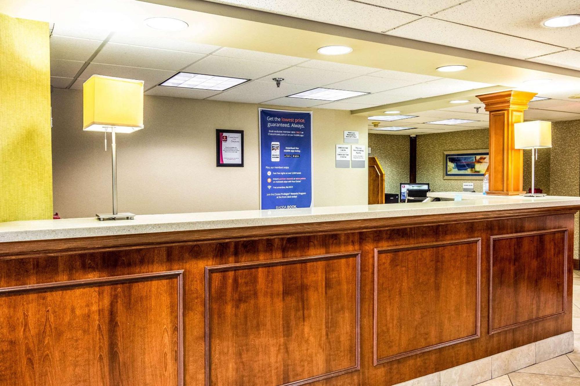 Clarion Inn Cranberry Township Dış mekan fotoğraf