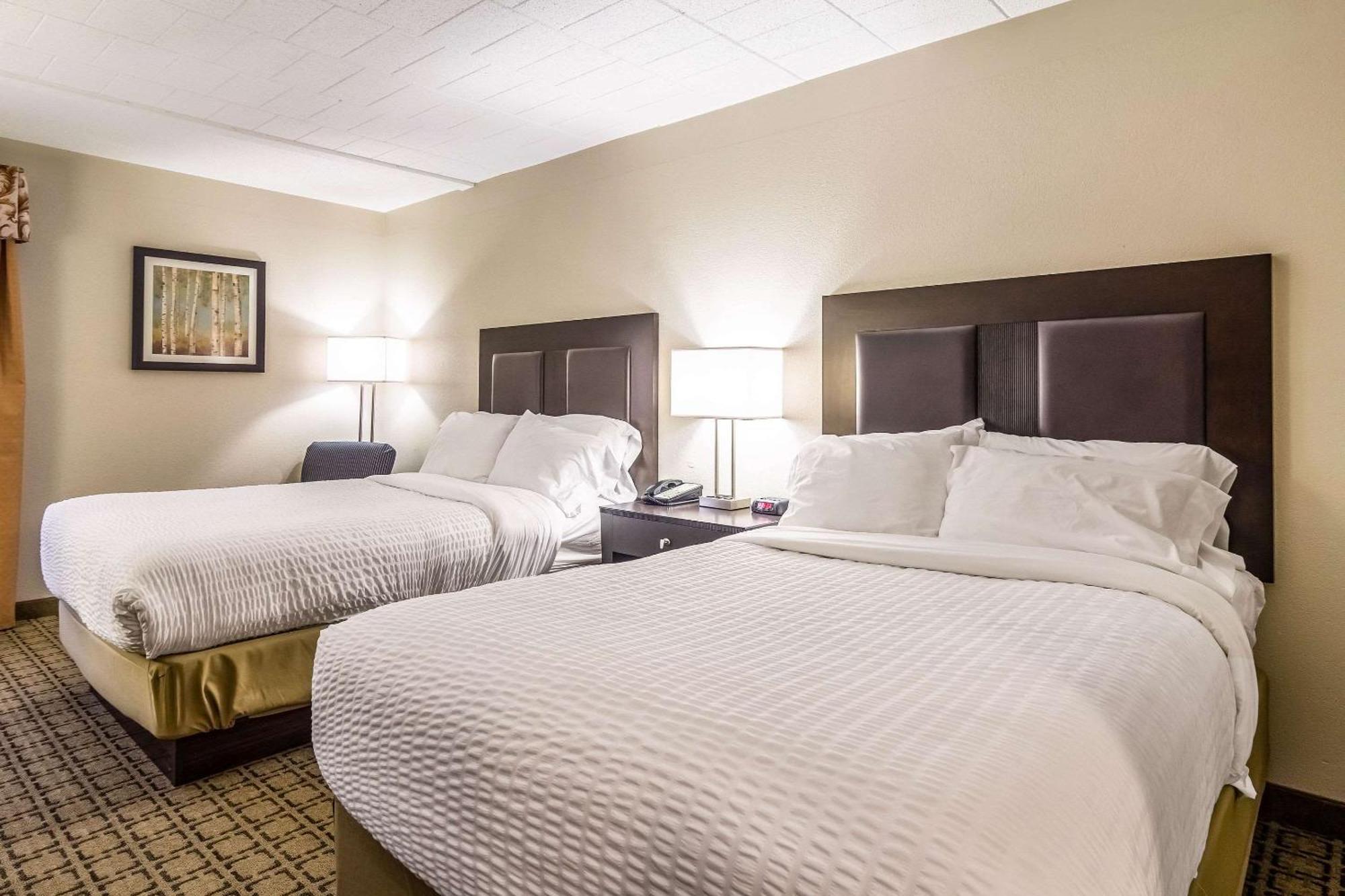 Clarion Inn Cranberry Township Dış mekan fotoğraf